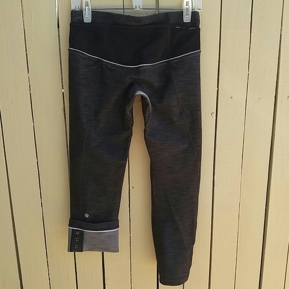 Lululemon Ride On Crop Pants - Picture 2 of 5